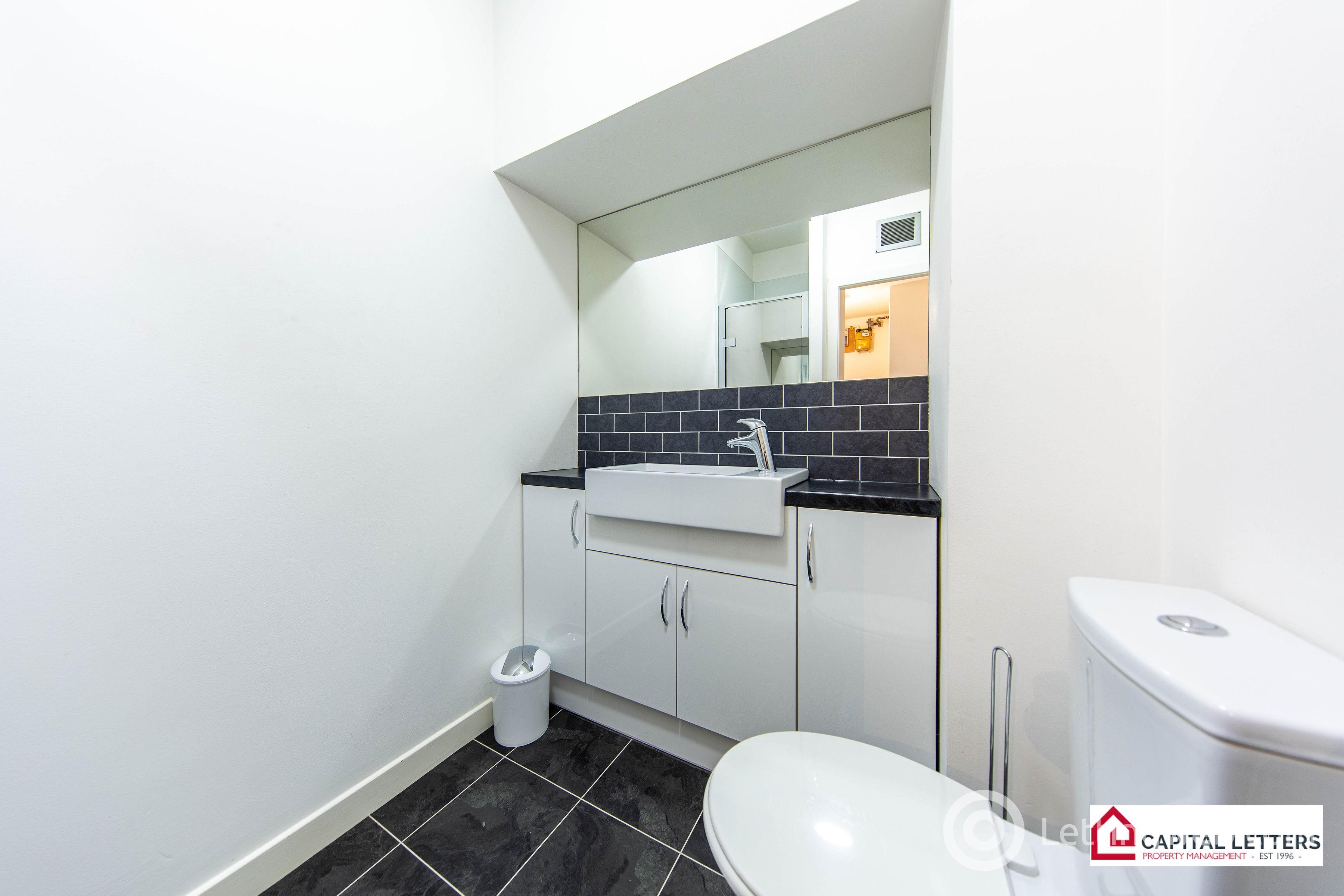 Property to rent in Menzies Road, Torry
