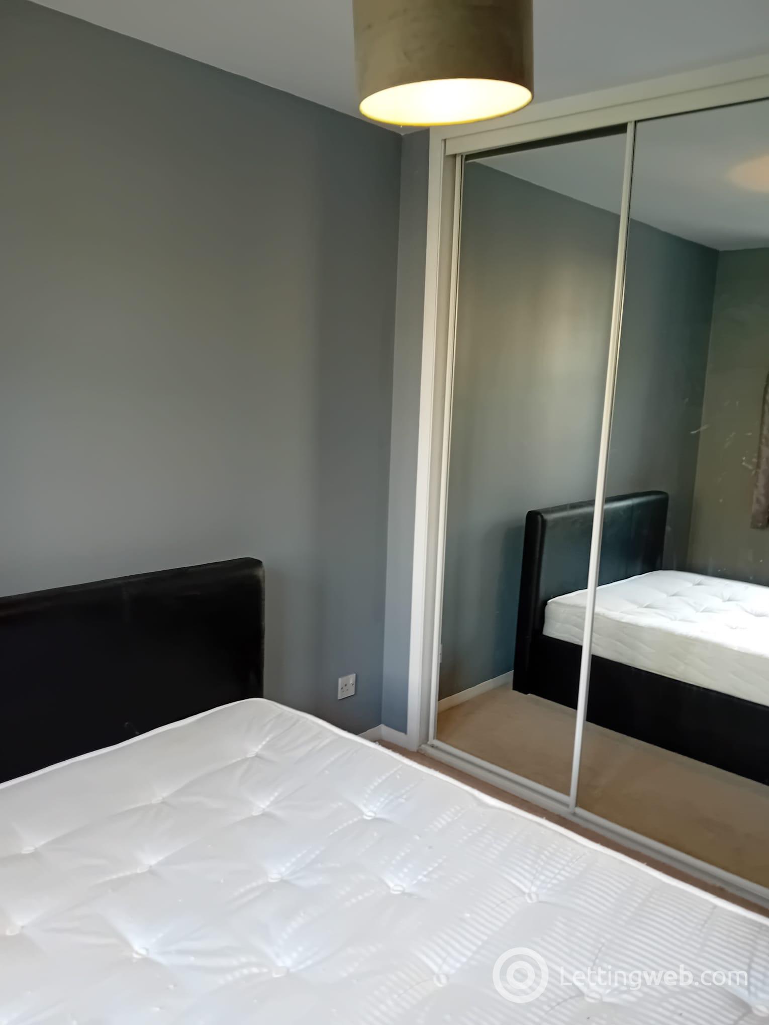 Property to rent in 30 Marywell Street
