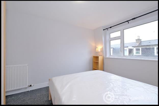 Property to rent in 12 Margaret Street