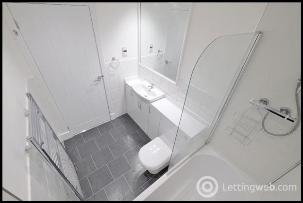 Property to rent in 12 Margaret Street