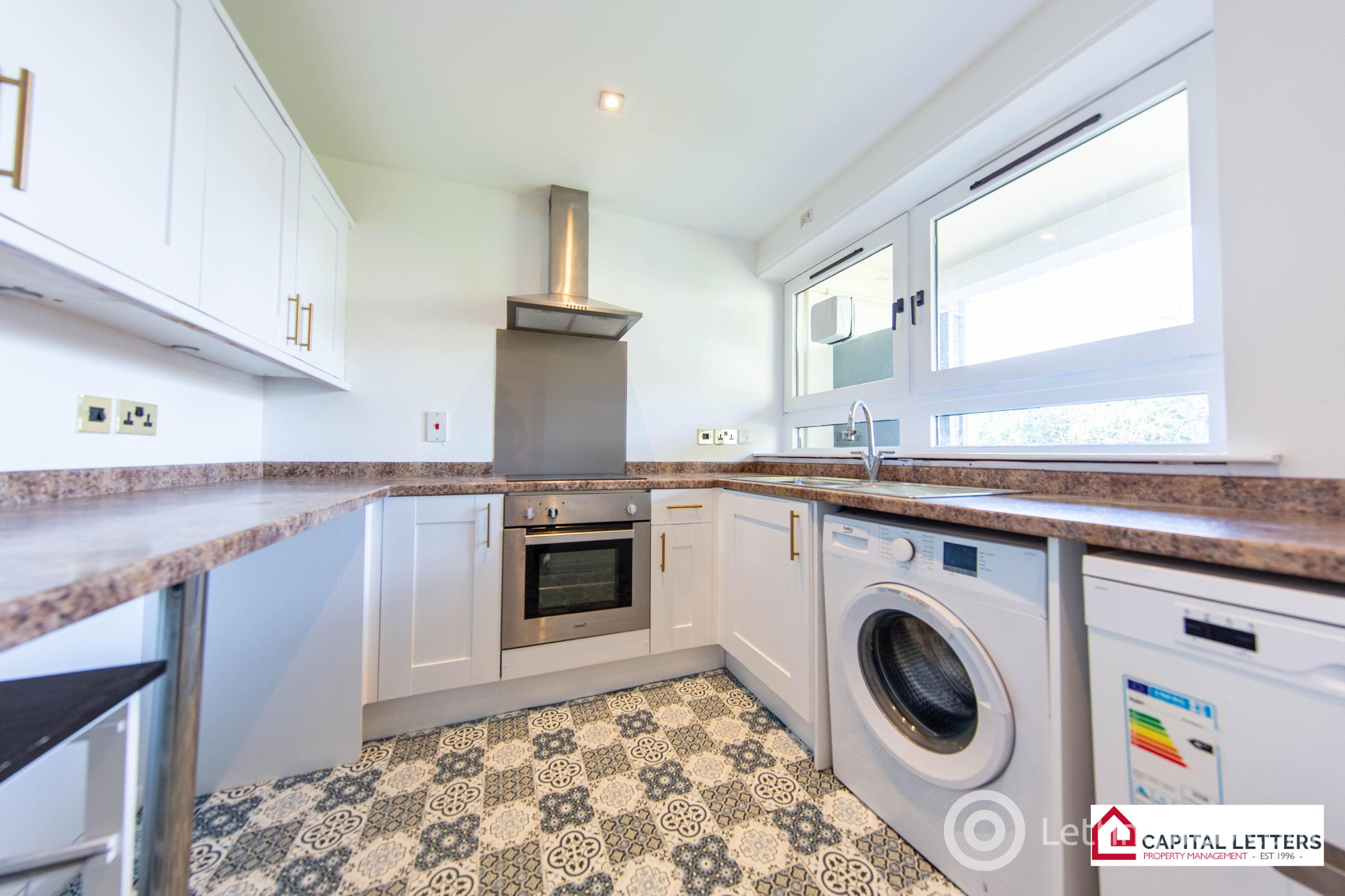 Property to rent in 18 Mastrick Road