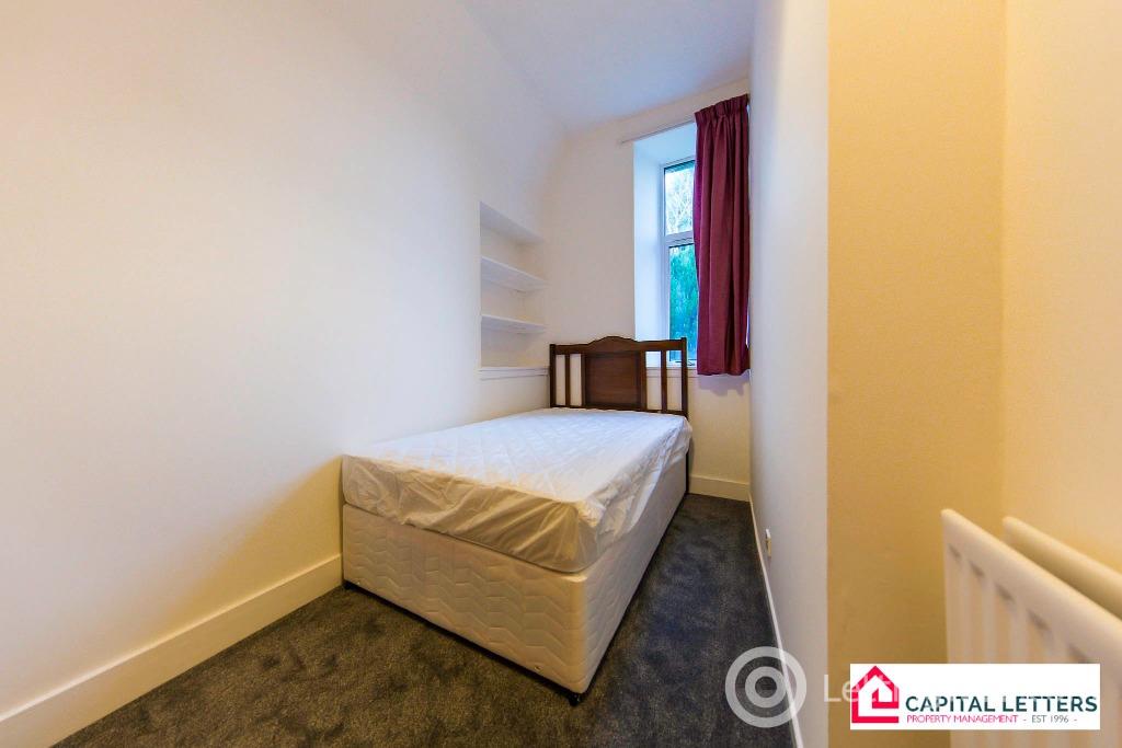 Property to rent in 214 Rosemount Place