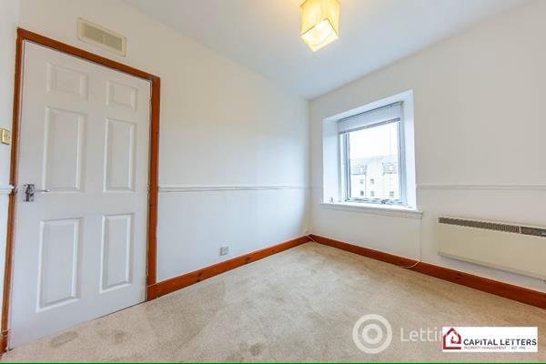 Property to rent in Flat F