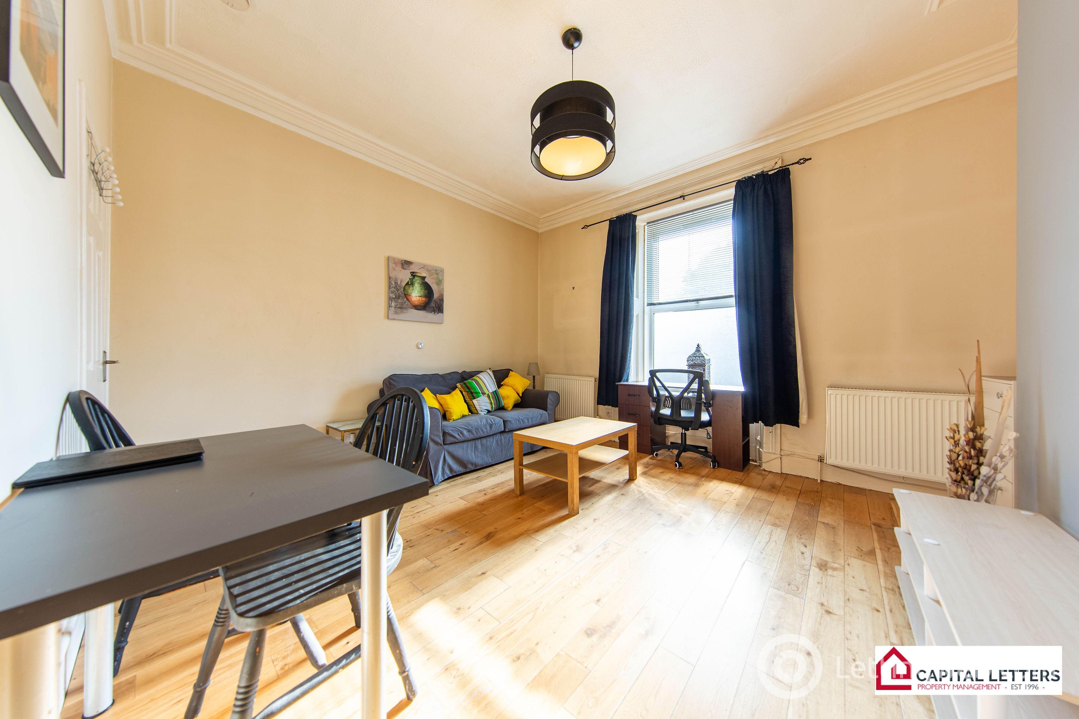 Property to rent in Holburn Street, Aberdeen