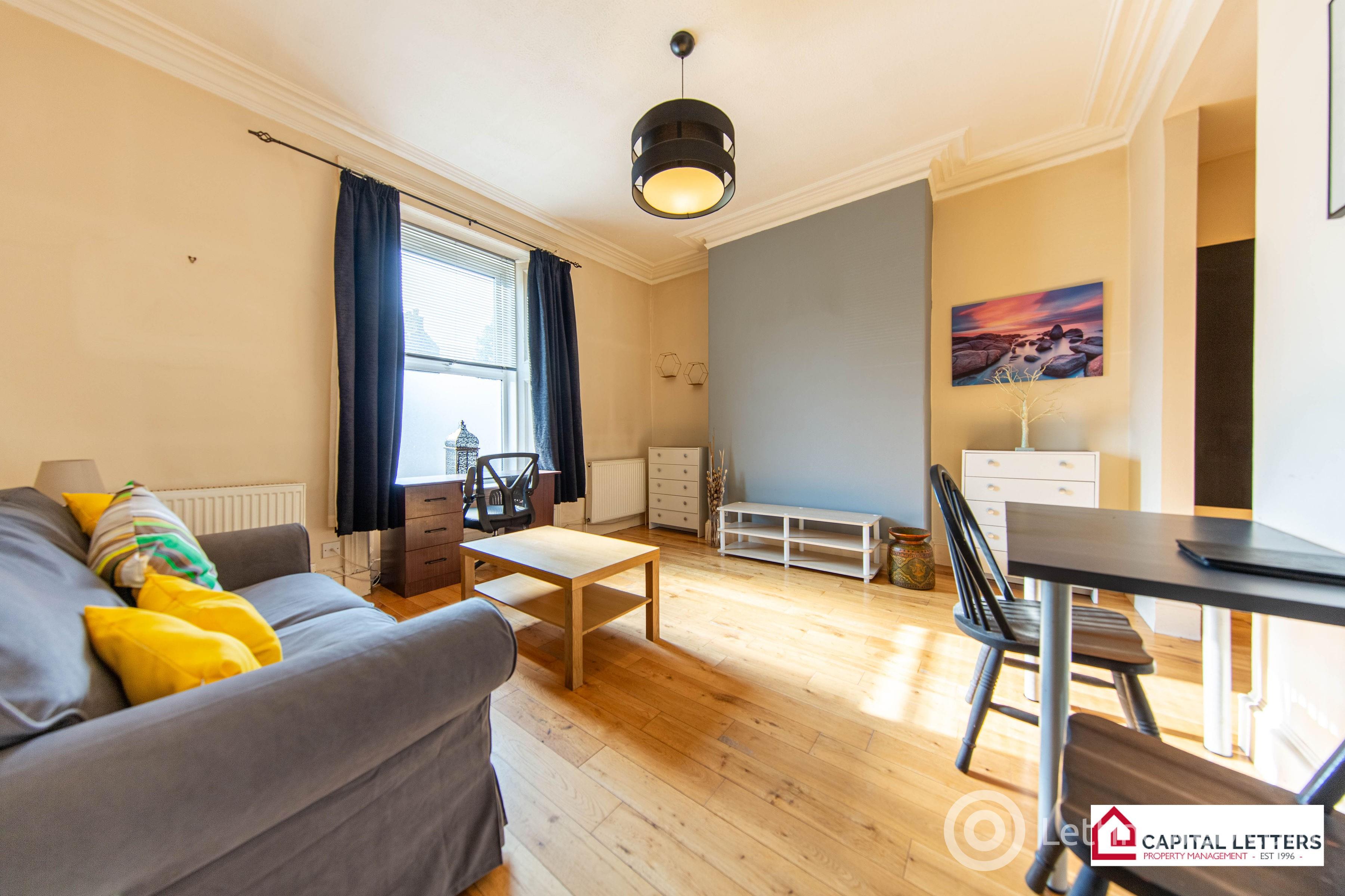 Property to rent in Holburn Street, Aberdeen