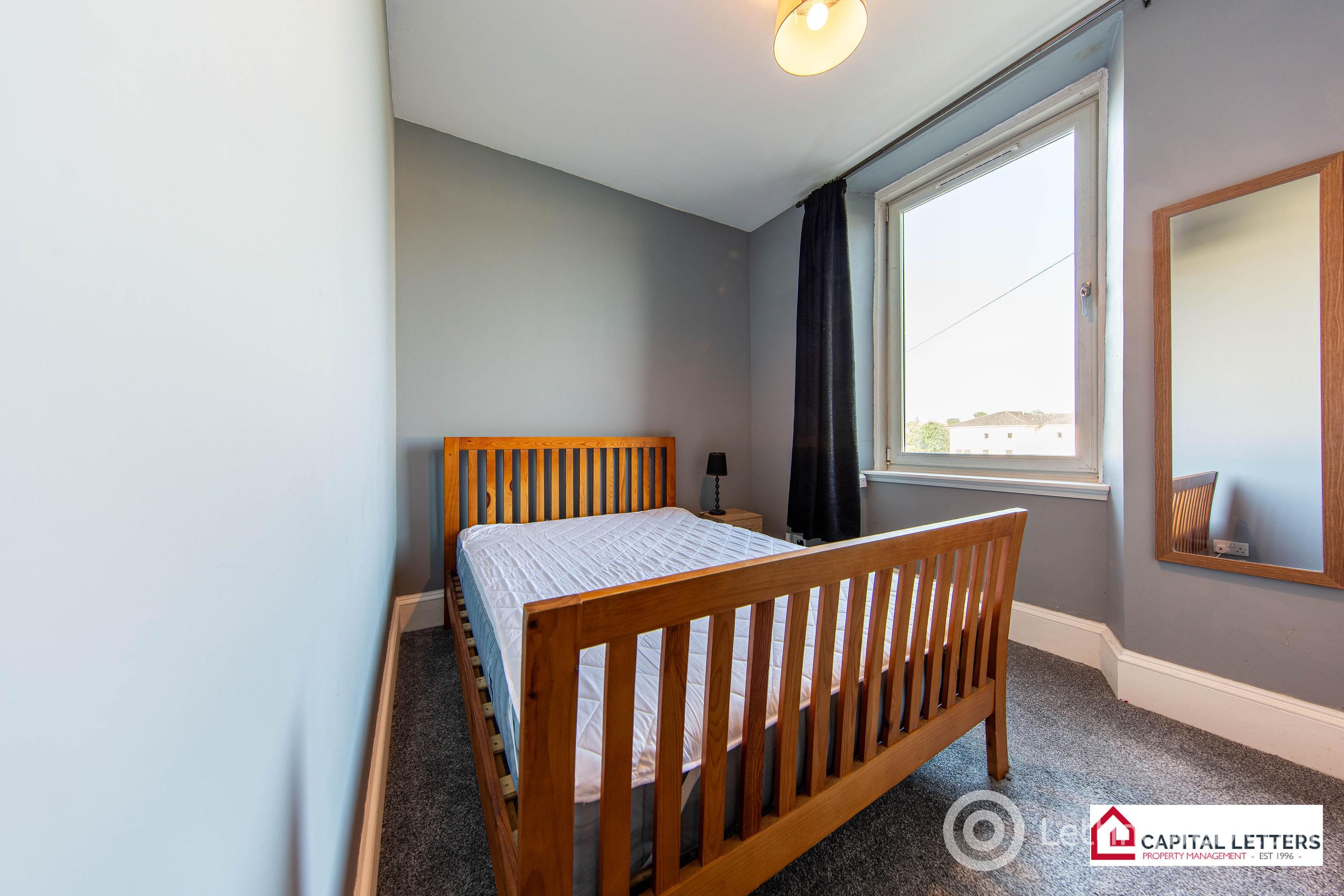 Property to rent in Holburn Street, Aberdeen