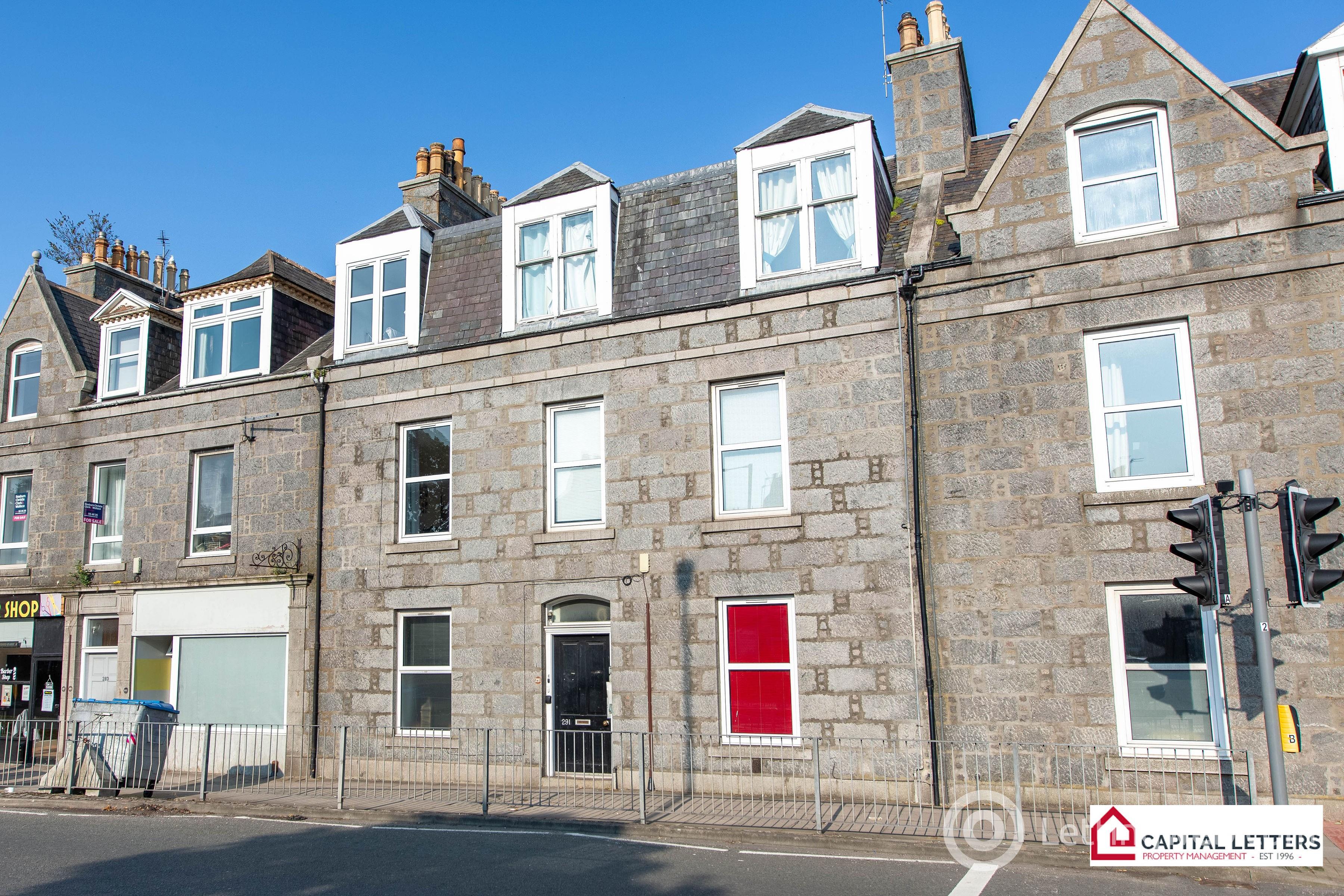 Property to rent in Holburn Street, Aberdeen