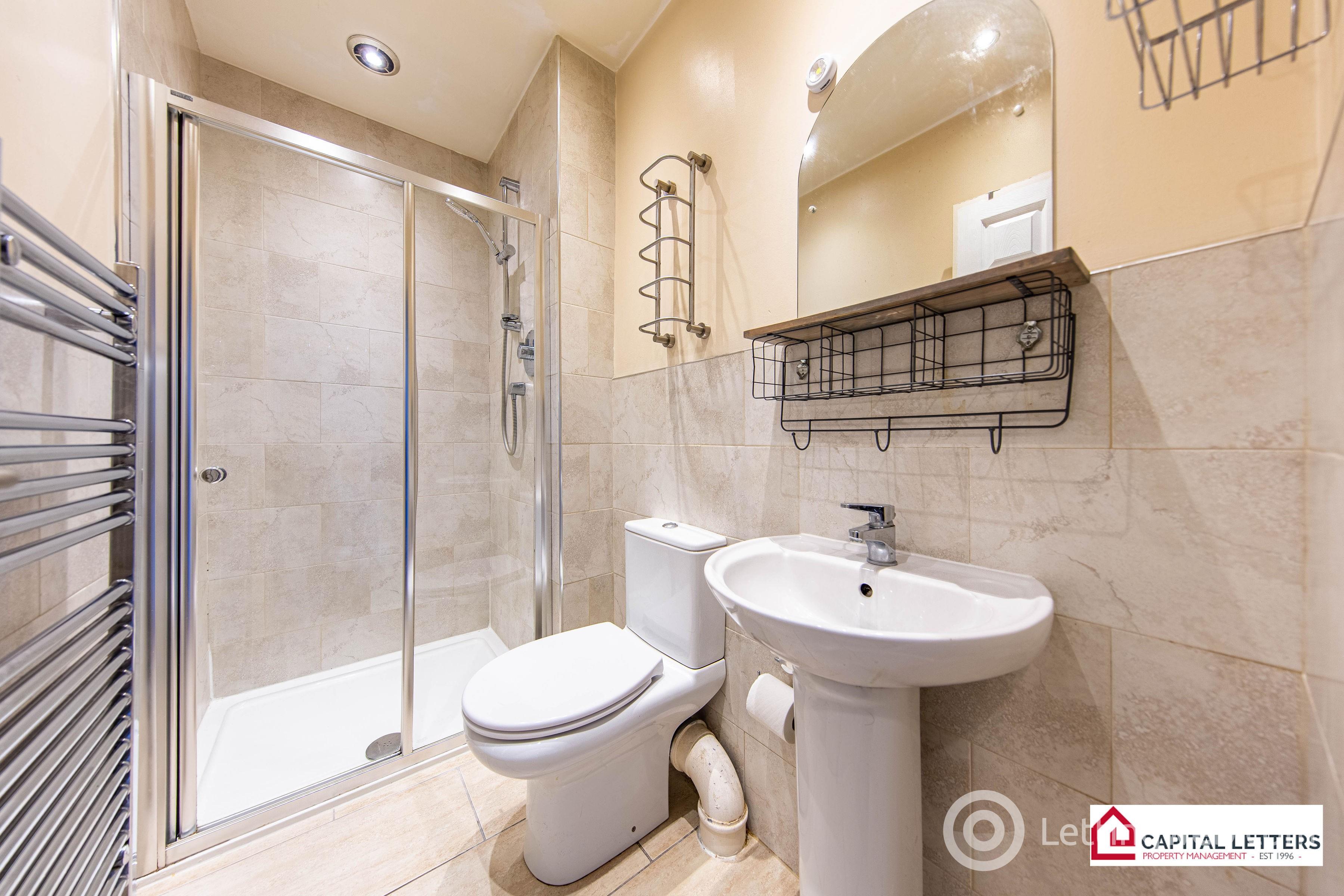 Property to rent in Holburn Street, Aberdeen