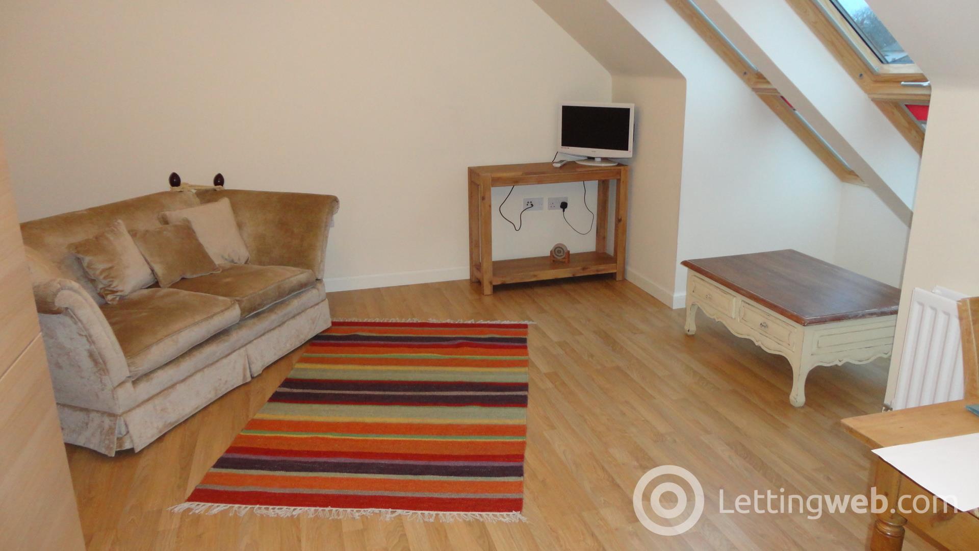 Property to rent in Middlefield Place, Aberdeen