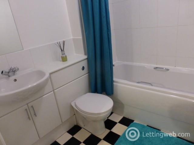 Property to rent in Fraser Road, Aberdeen