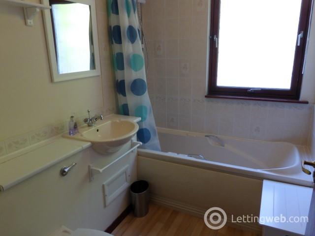 Property to rent in Strawberry Bank Parade, Aberdeen