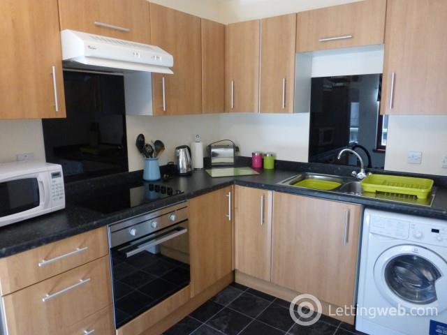 Property to rent in Strawberry Bank Parade, Aberdeen