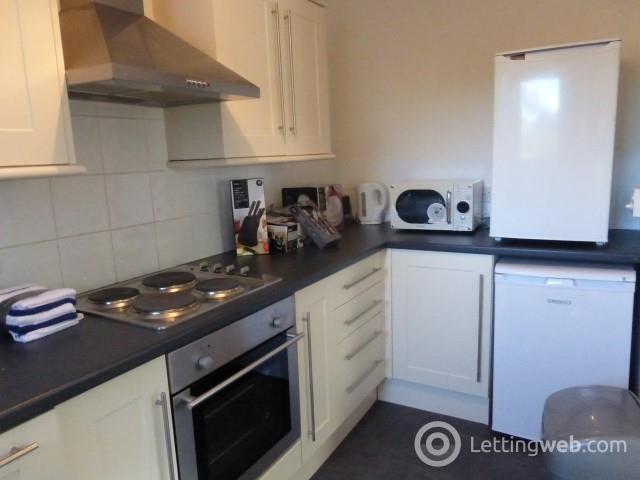 Property to rent in Headland Court, Aberdeen