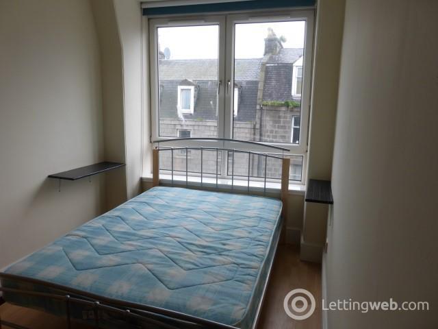 Property to rent in Victoria Road, Torry