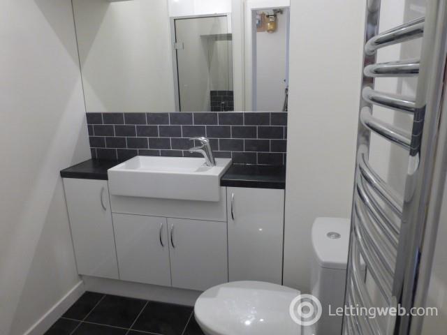 Property to rent in Menzies Road, Torry
