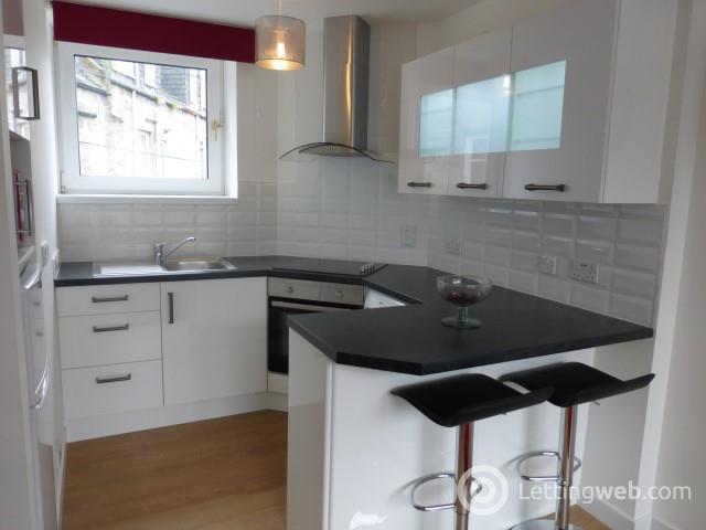 Property to rent in Holburn Road, Aberdeen