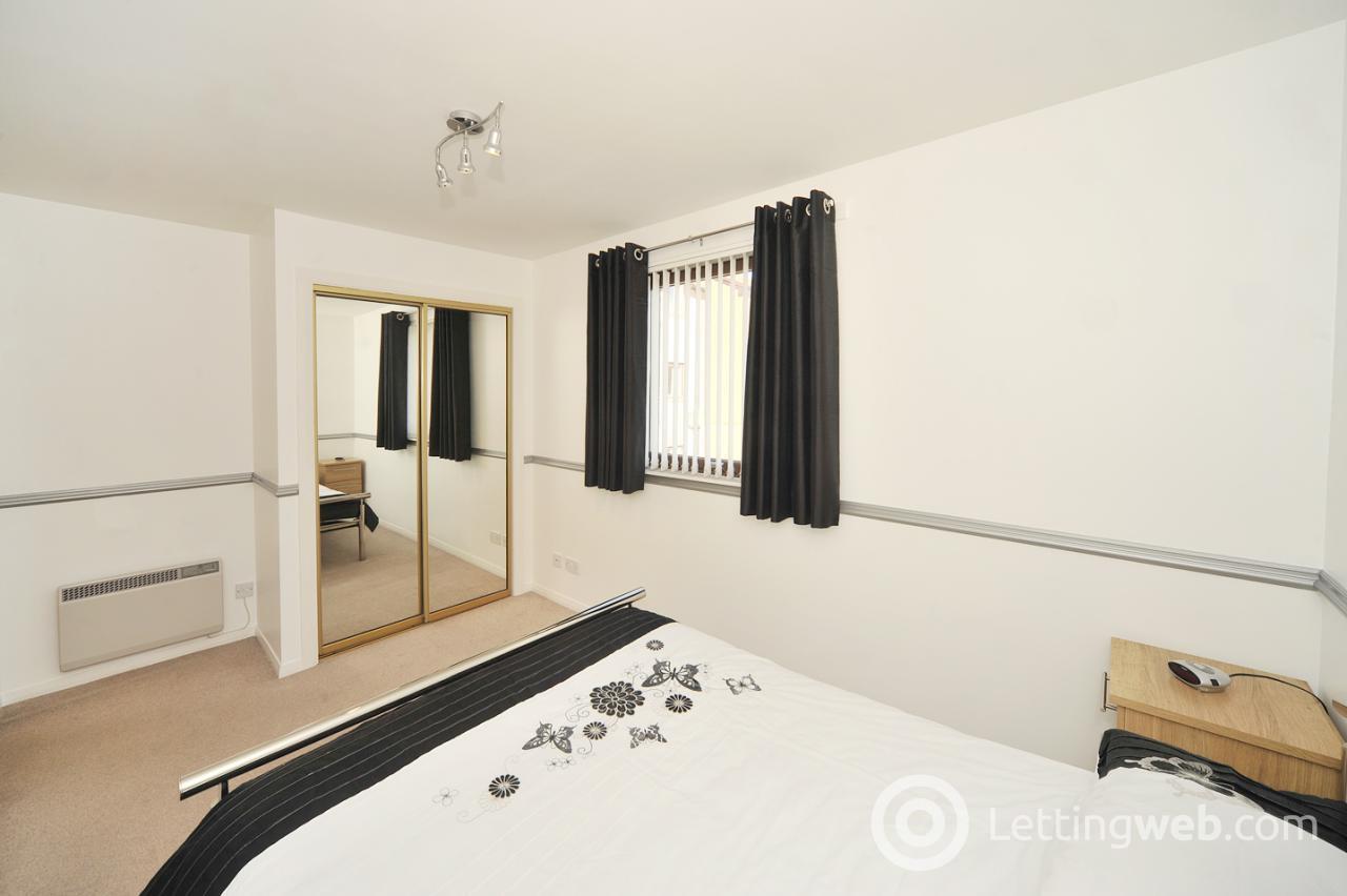 Property to rent in Headland Court, Aberdeen