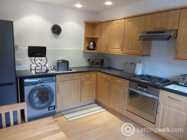 Property to rent in Margaret Place, Aberdeen