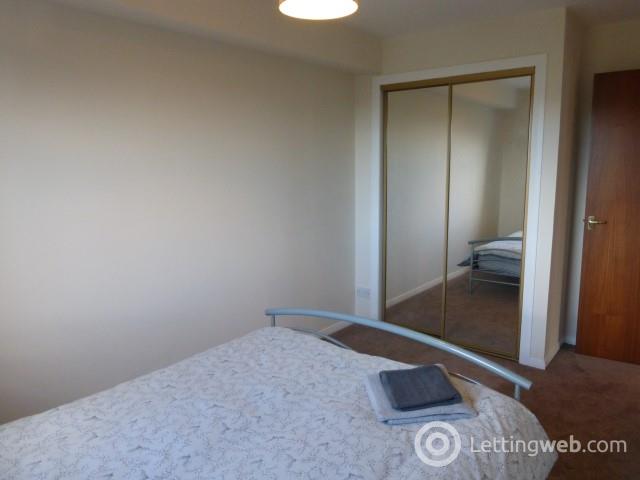Property to rent in Gairn Mews, Aberdeen