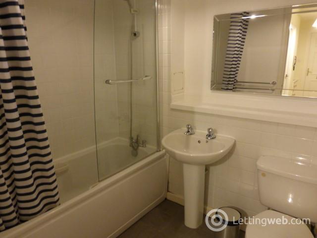 Property to rent in Chapel Street, Aberdeen