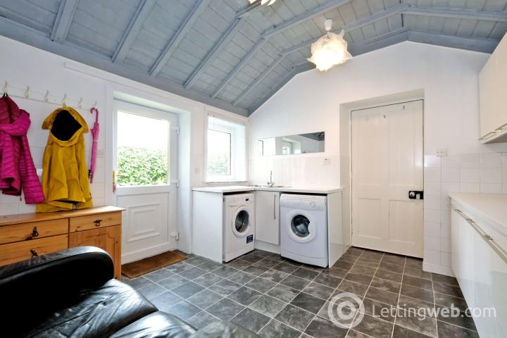 Property to rent in Broomhill Road, Aberdeen