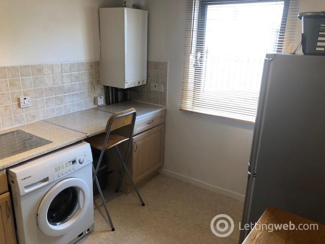 Property to rent in Ardarroch Close, Aberdeen AB24