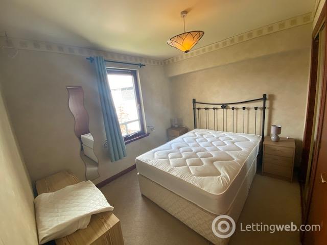 Property to rent in Strawberry Bank Parade, Aberdeen