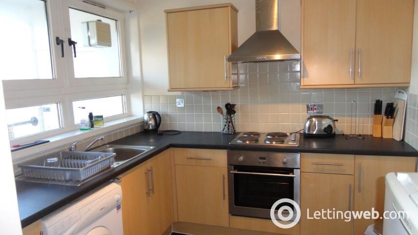 Property to rent in Lang Stracht, Aberdeen AB15