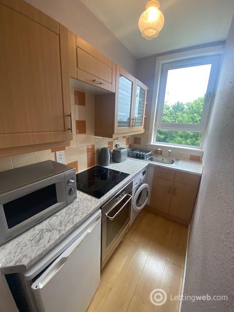 Property to rent in Allan Street, Aberdeen, AB10 6HJ