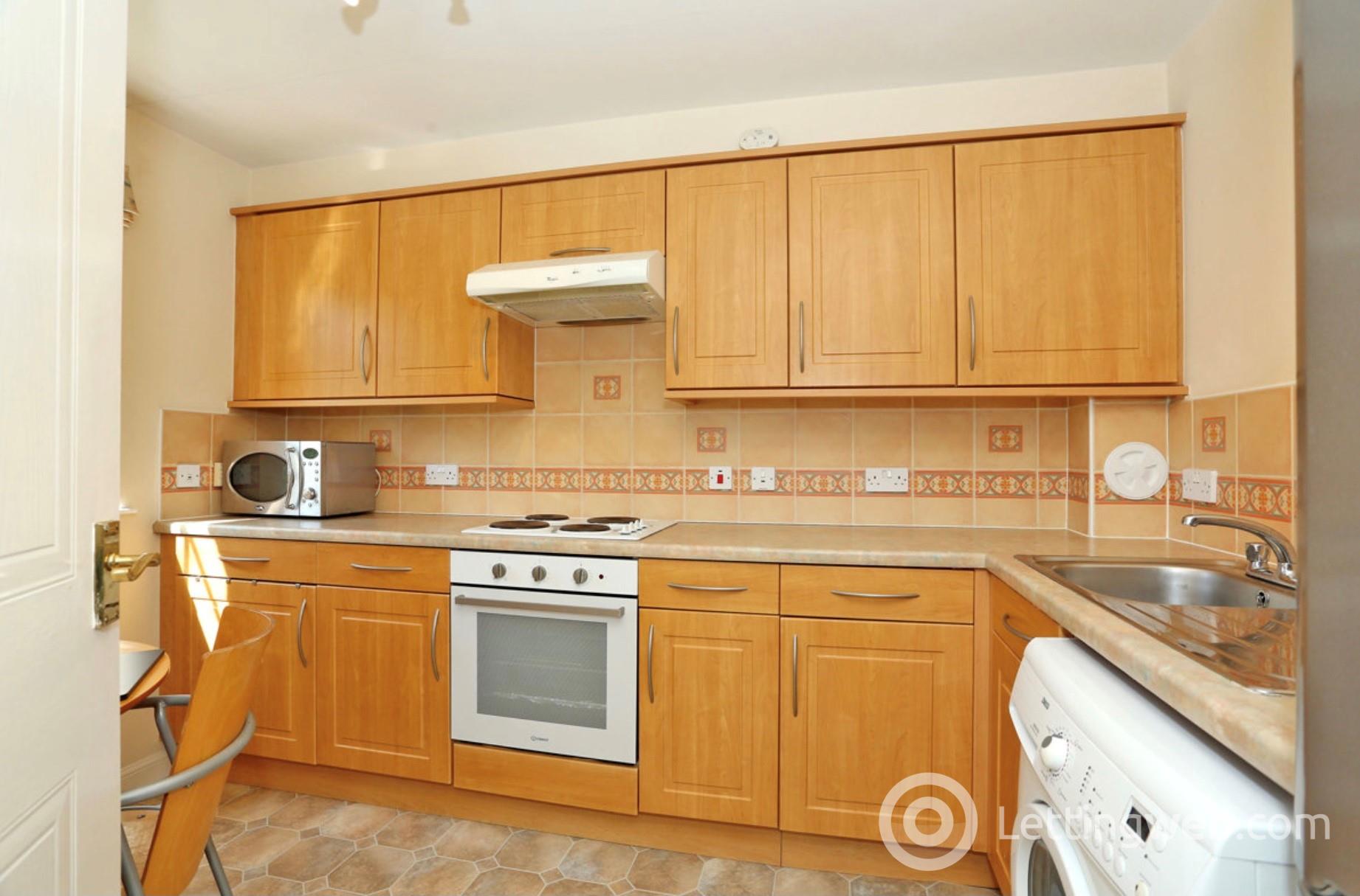 Property to rent in Fonthill Avenue, Aberdeen