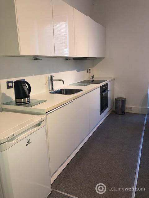 Property to rent in Summerfield Terrace, Aberdeen AB24