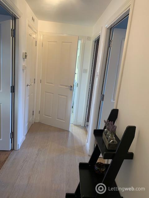 Property to rent in 178 South College Street
