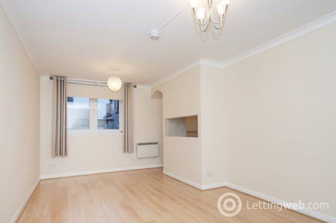Property to rent in Clifton Manor, Clifton Road