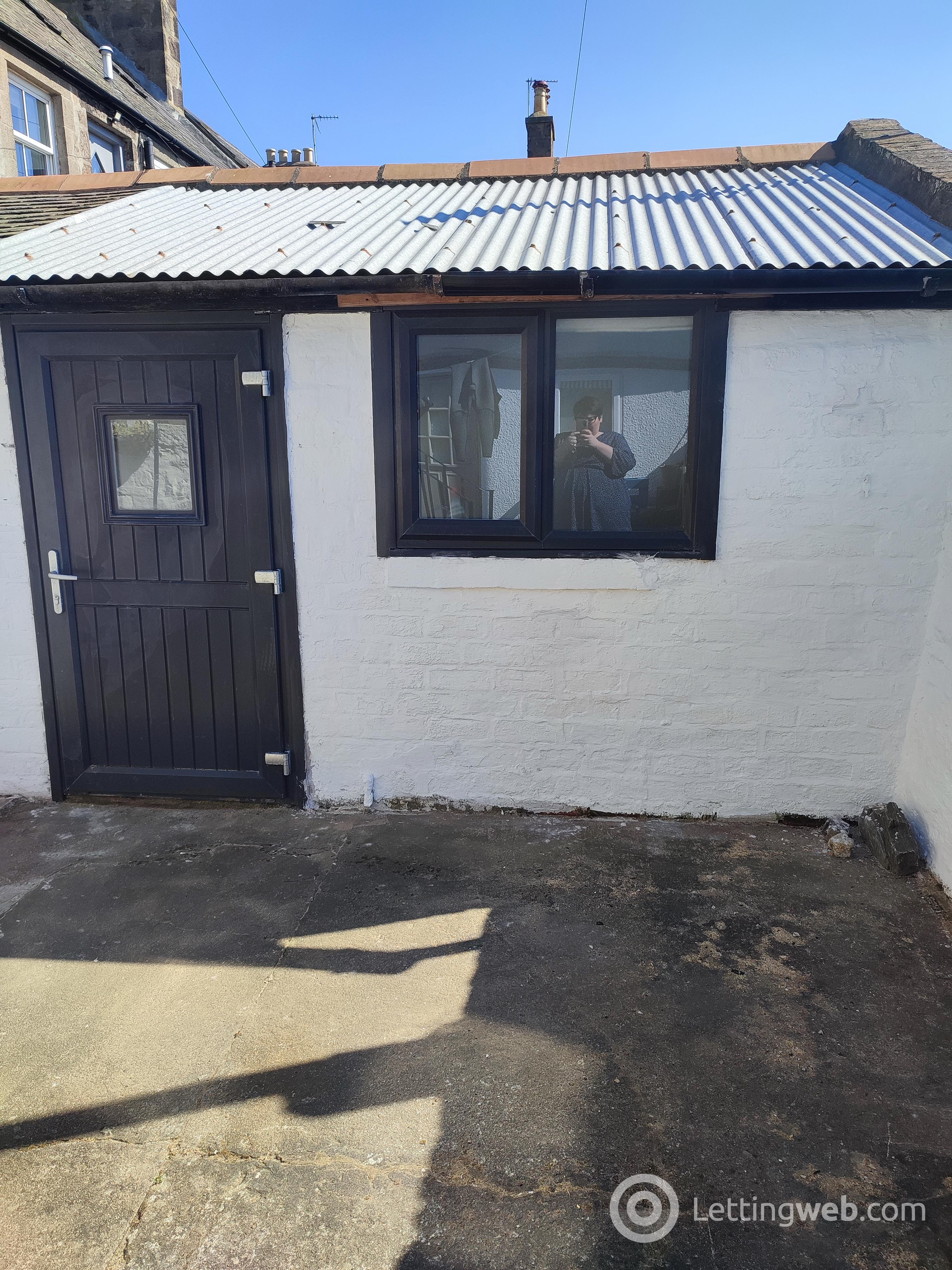 Property to rent in New Pier Road, Footdee, Aberdeen