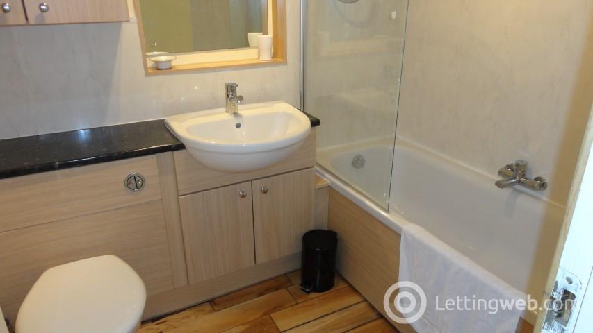 Property to rent in Glendale Mews, Aberdeen AB11