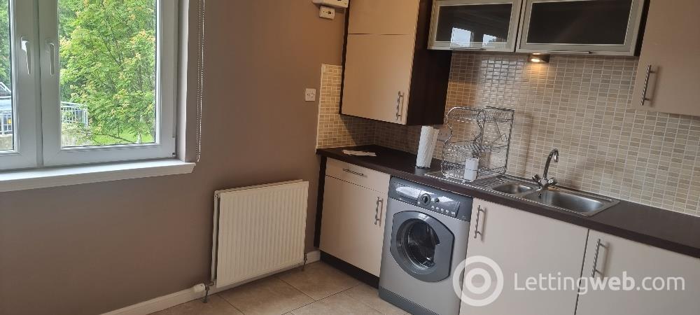 Property to rent in Bothwell Road, Aberdeen. AB24 5DD