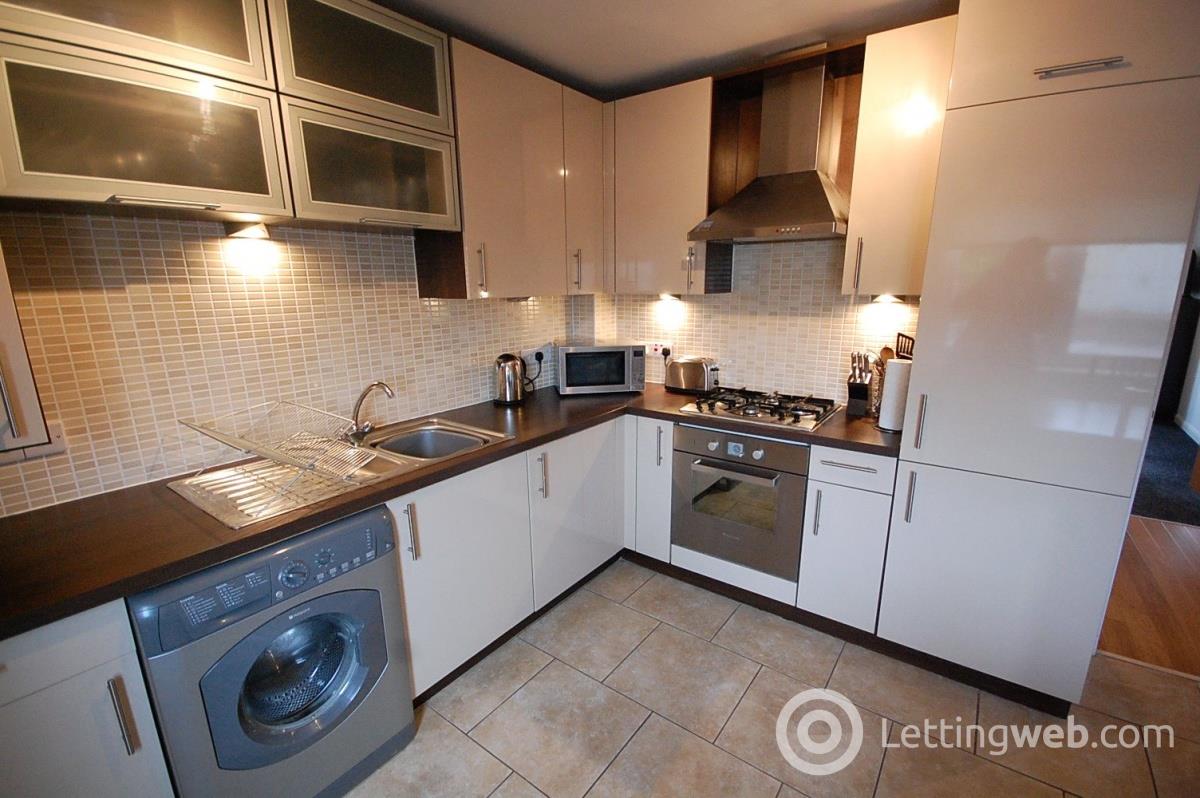 Property to rent in Bothwell Road, Aberdeen. AB24 5DD