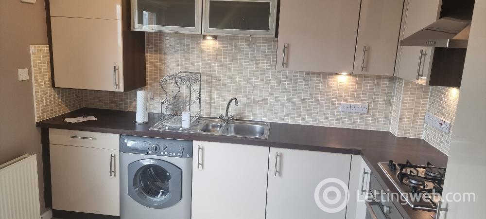 Property to rent in Bothwell Road, Aberdeen. AB24 5DD