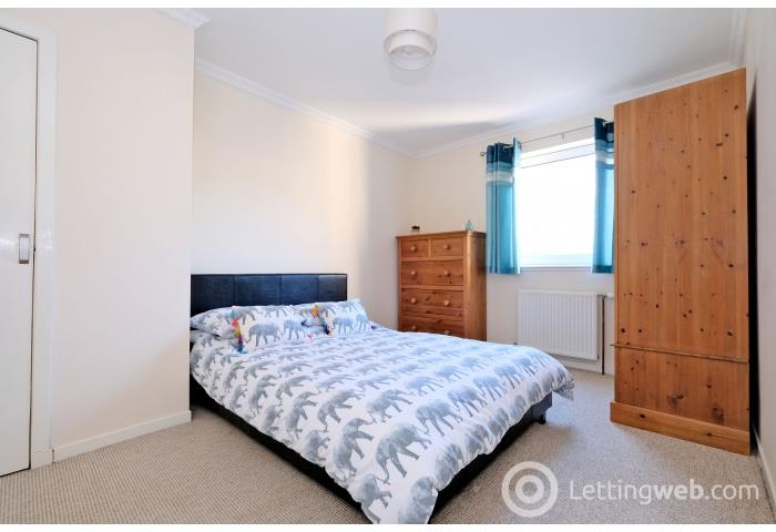 Property to rent in Ruthrieston Road, Aberdeen