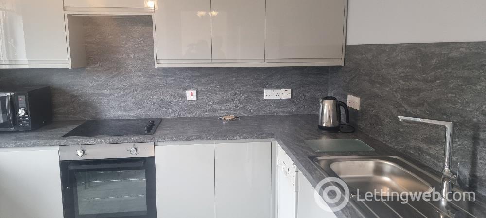 Property to rent in Ruthrieston Court, Aberdeen