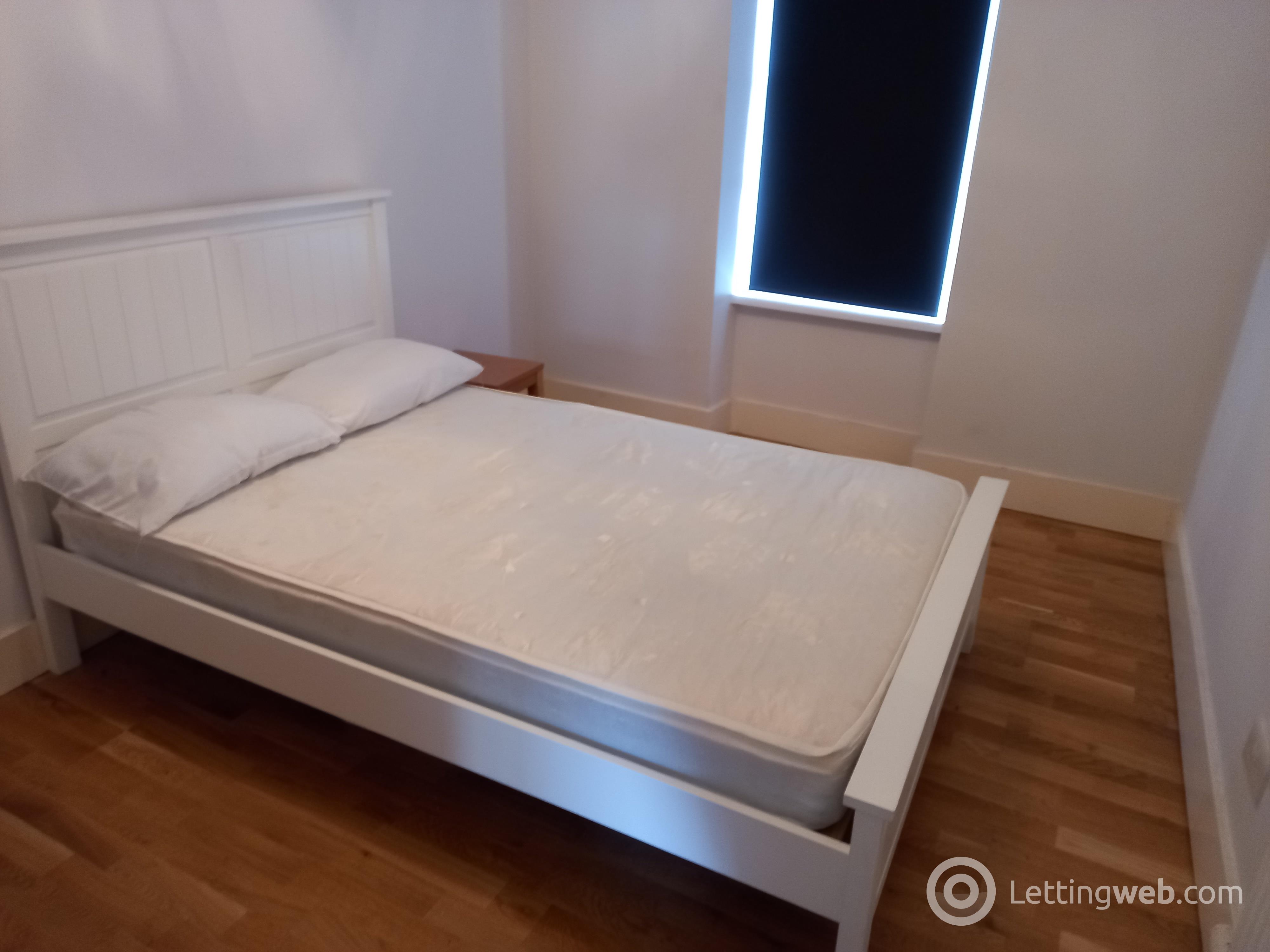 Property to rent in 53 Baker Street Attic Right