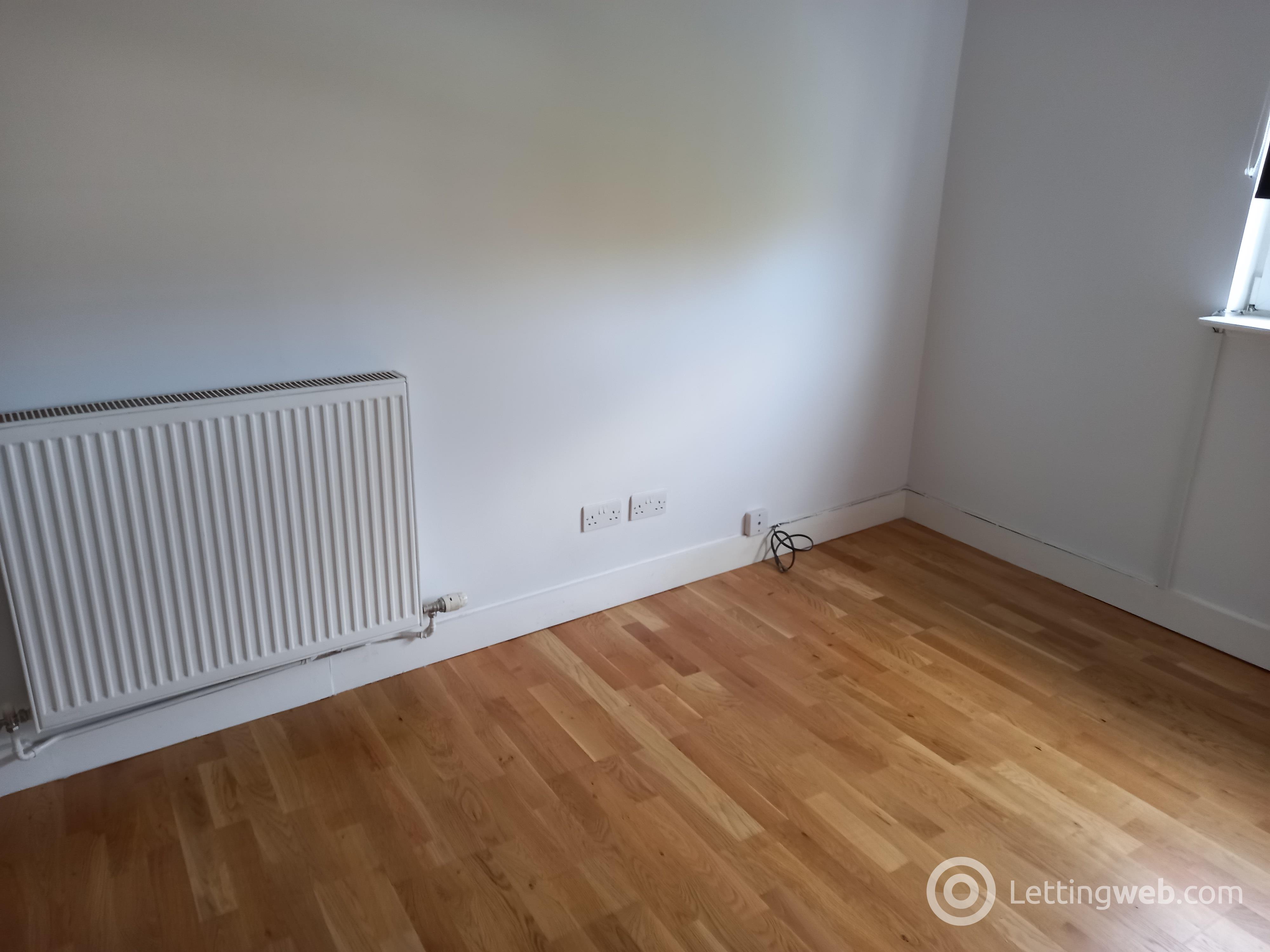 Property to rent in 53 Baker Street Attic Right