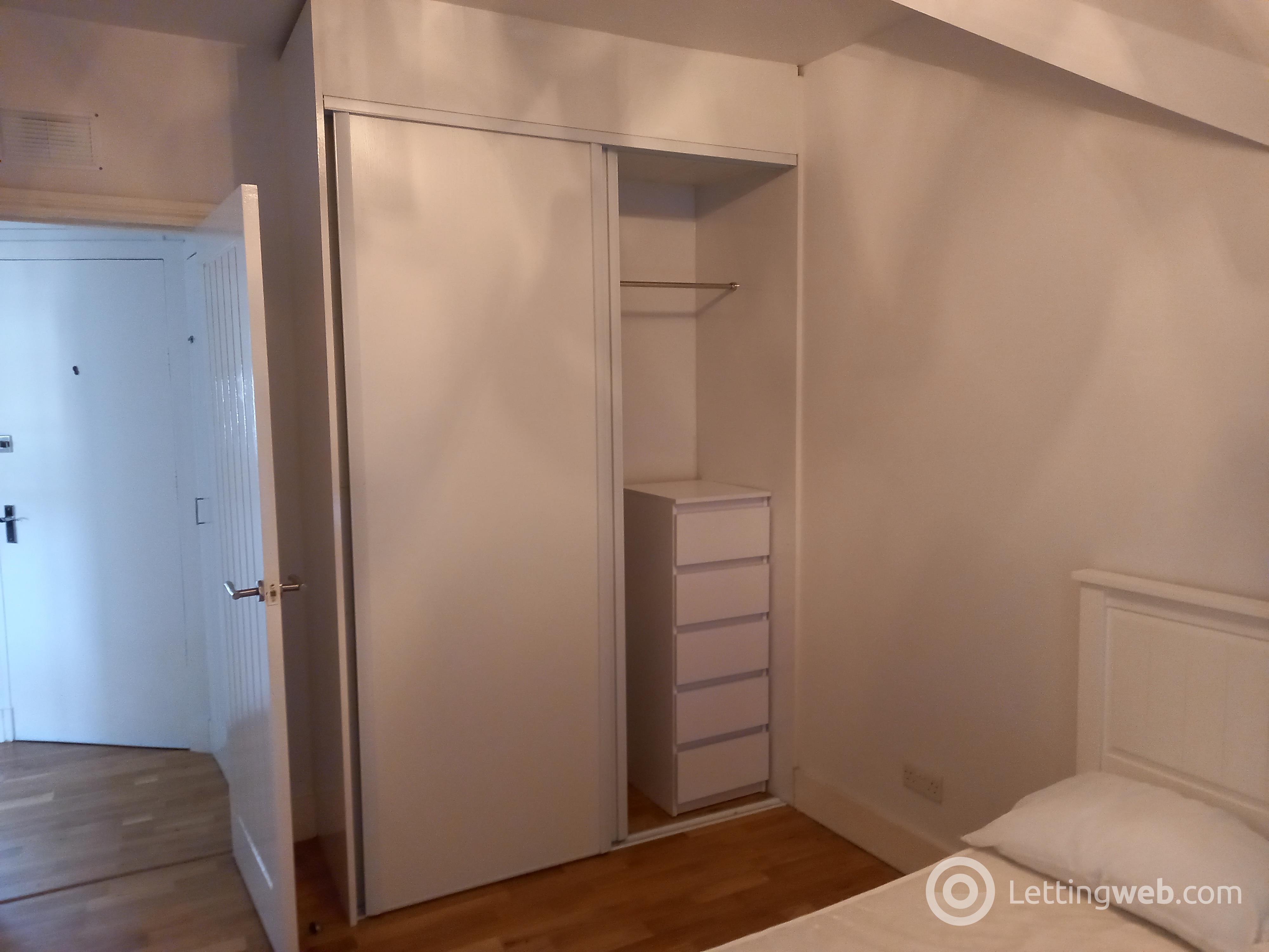 Property to rent in 53 Baker Street Attic Right