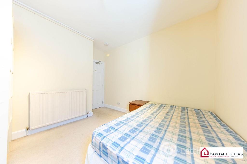 Property to rent in Castle Street, Aberdeen AB11