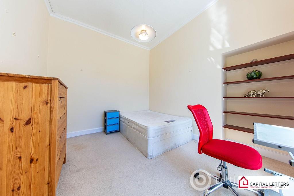 Property to rent in Castle Street, Aberdeen AB11