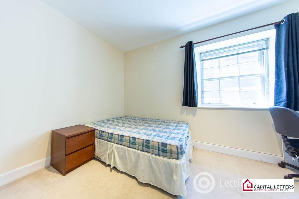 Property to rent in Castle Street, Aberdeen AB11
