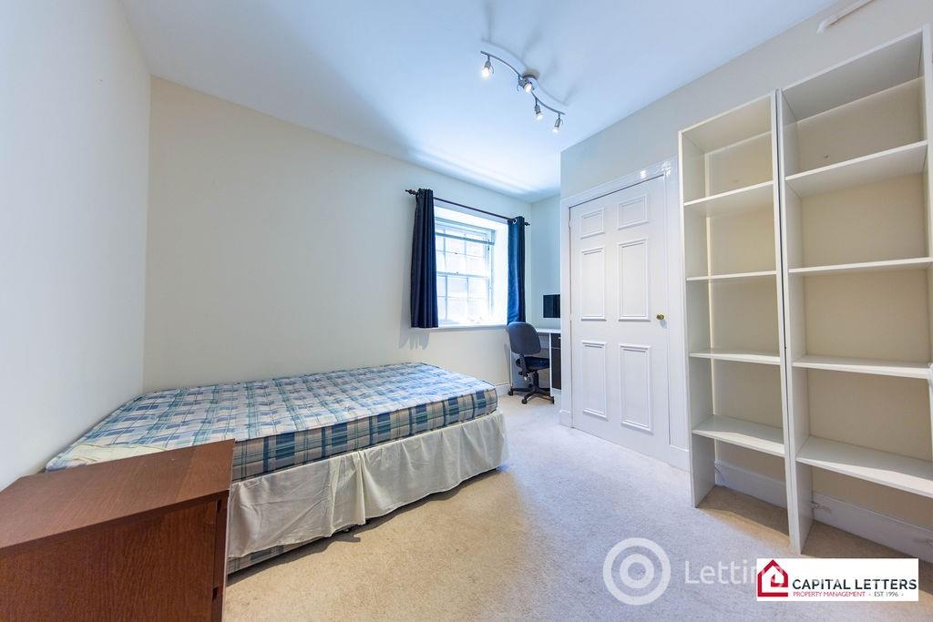 Property to rent in Castle Street, Aberdeen AB11