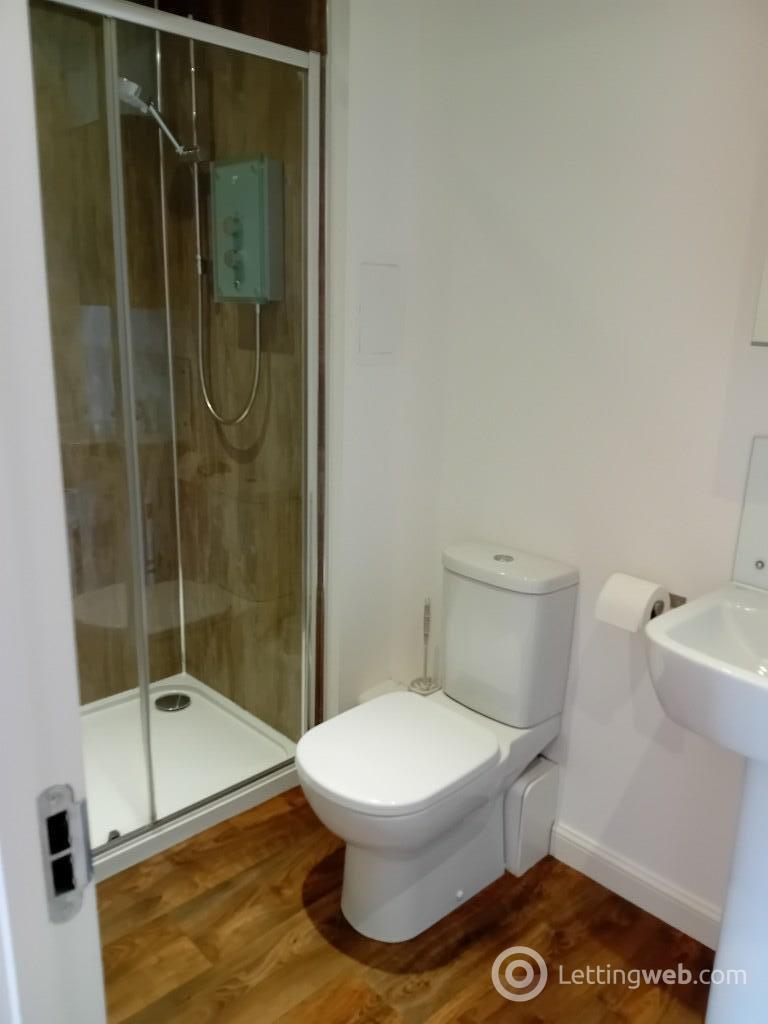 Property to rent in Ocean Apartments