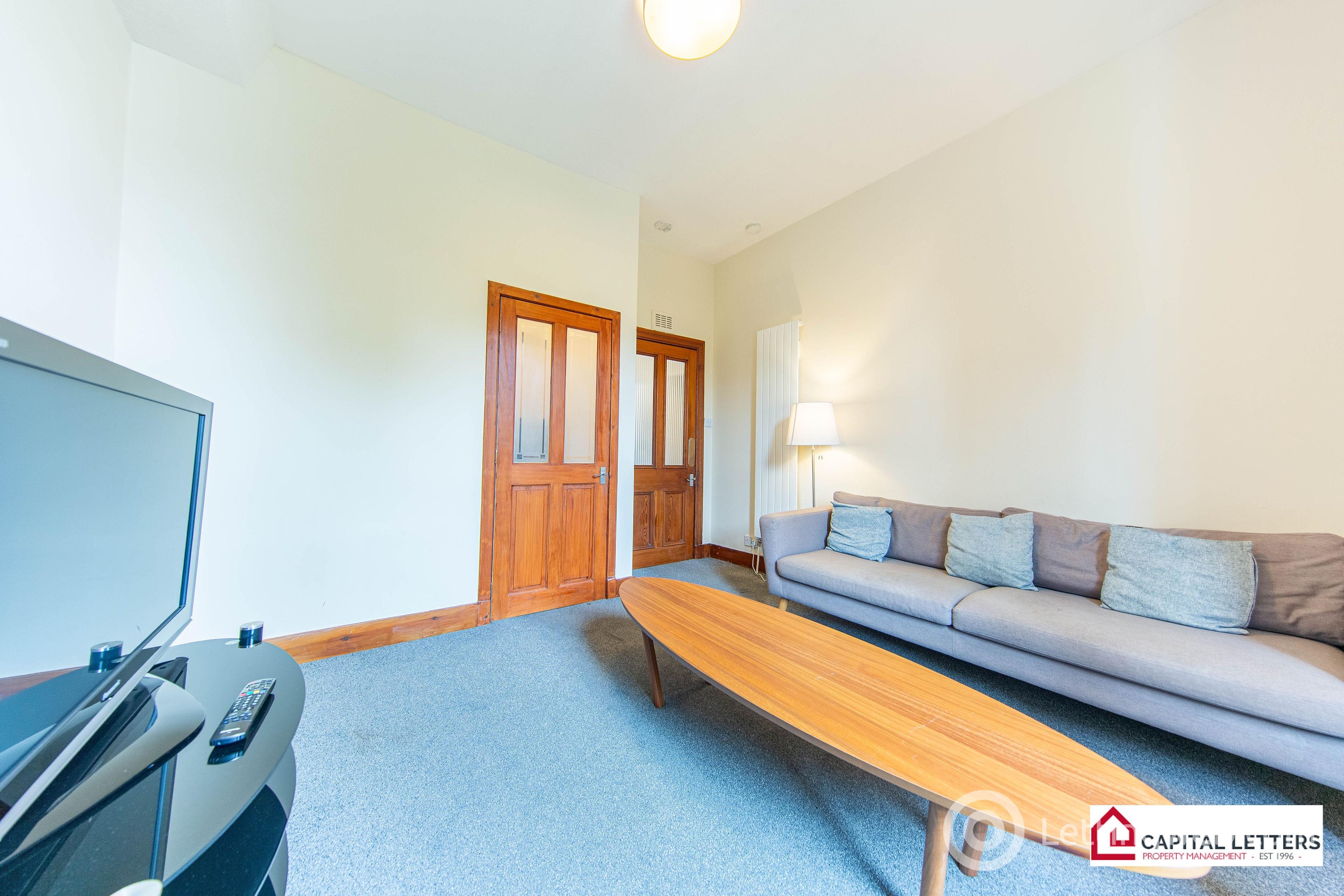 Property to rent in Pitstruan Place