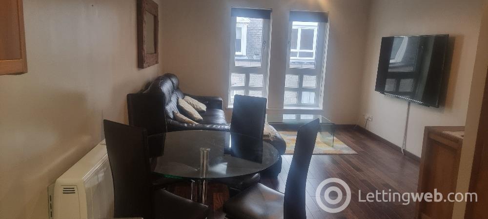 Property to rent in 2G Ashvale Place